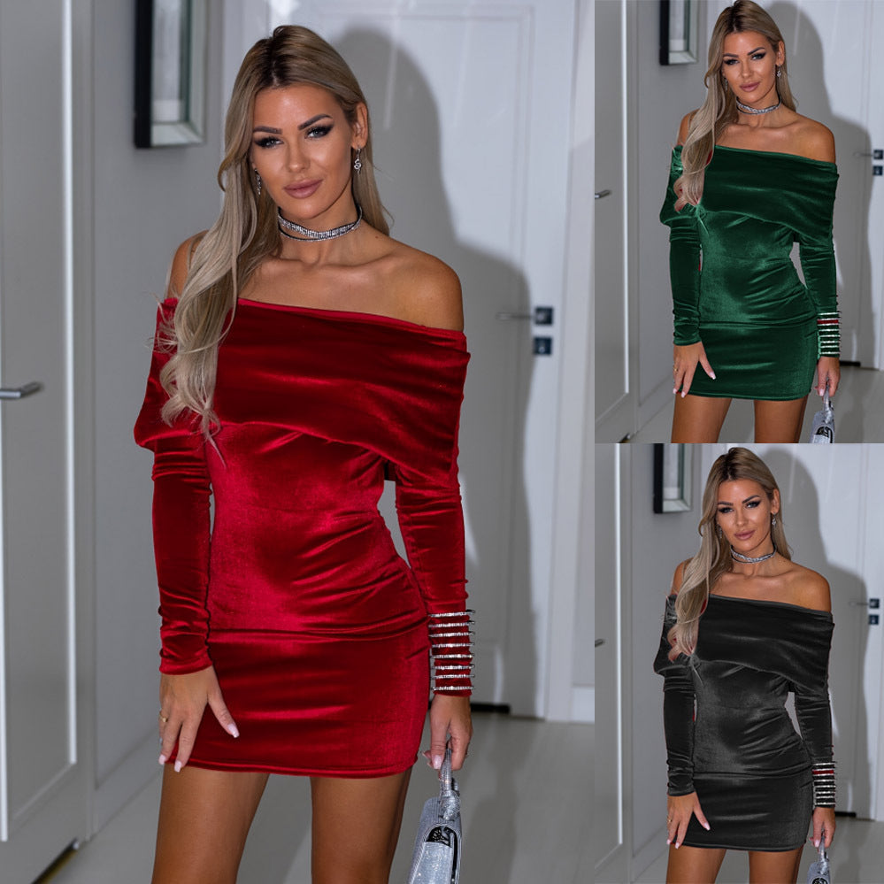 Damer elegant Off-Shoulder miniklänning med metalliska accentärmar Mirla-Eva Jonsson