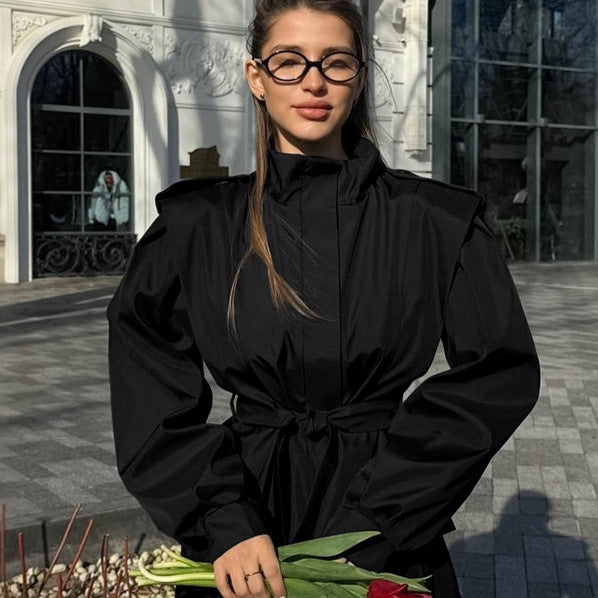 Damer elegant Utility-jacka med hög krage och midjebälte Mirla-Eva Jonsson