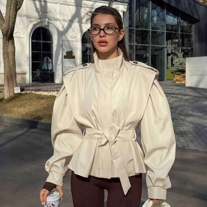 Damer elegant Utility-jacka med hög krage och midjebälte Mirla-Eva Jonsson