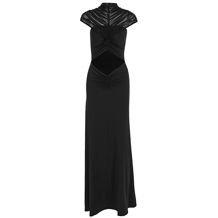 Damer elegant aftenkjole med raffinerte cut-outs og høyhalset krage Mirla-Eva Jonsson