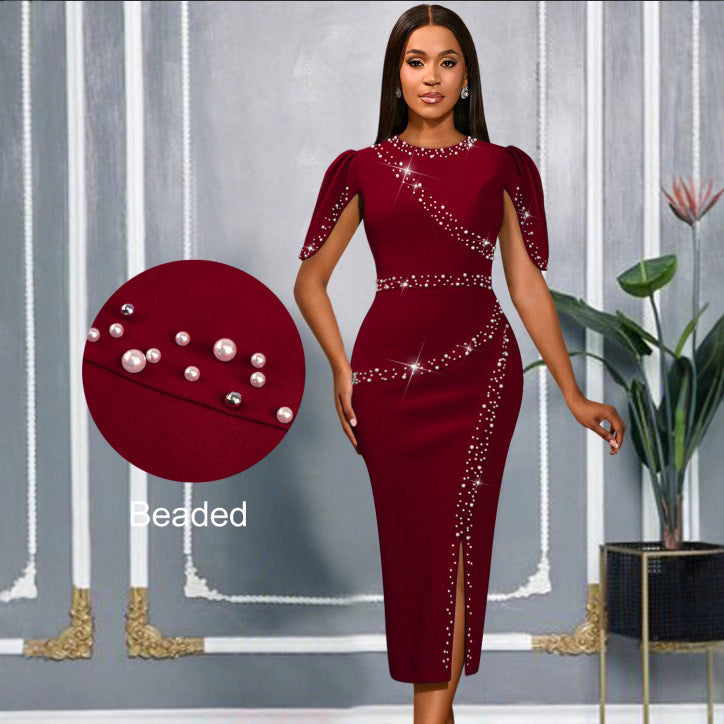 Damer elegant aftonklänning med glittrande accenter och sidospalt Mirla-Eva Jonsson