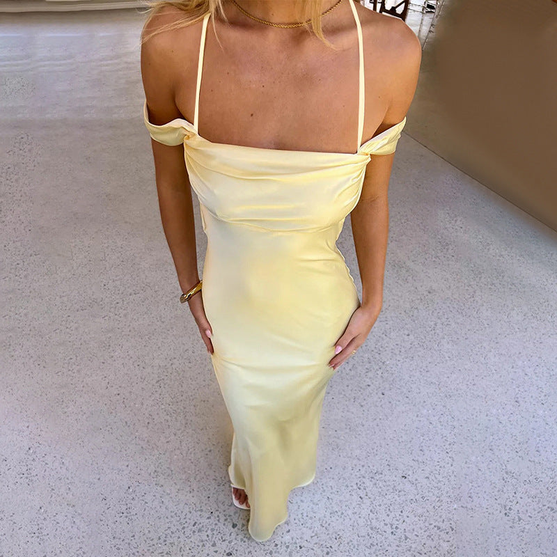 Damer elegant aftonklänning med off-shoulder design Mirla-Eva Jonsson