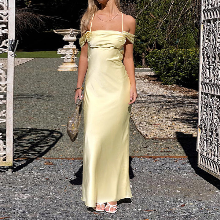 Damer elegant aftonklänning med off-shoulder design Mirla-Eva Jonsson