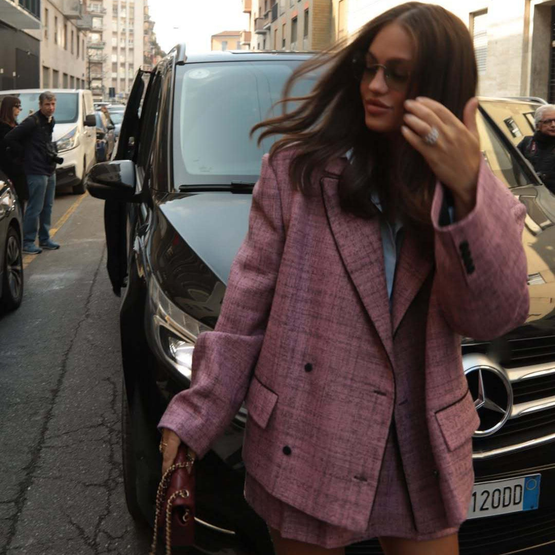 Damer elegant blazer- och minikjol-set med dubbel knapprad och strukturerad tyg Eva Jonsson-Eva Jonsson