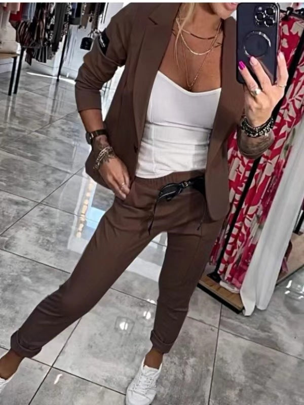 Damer elegant blazer-set med praktiska fickor och flexibel midjesnörning Mirla-Eva Jonsson