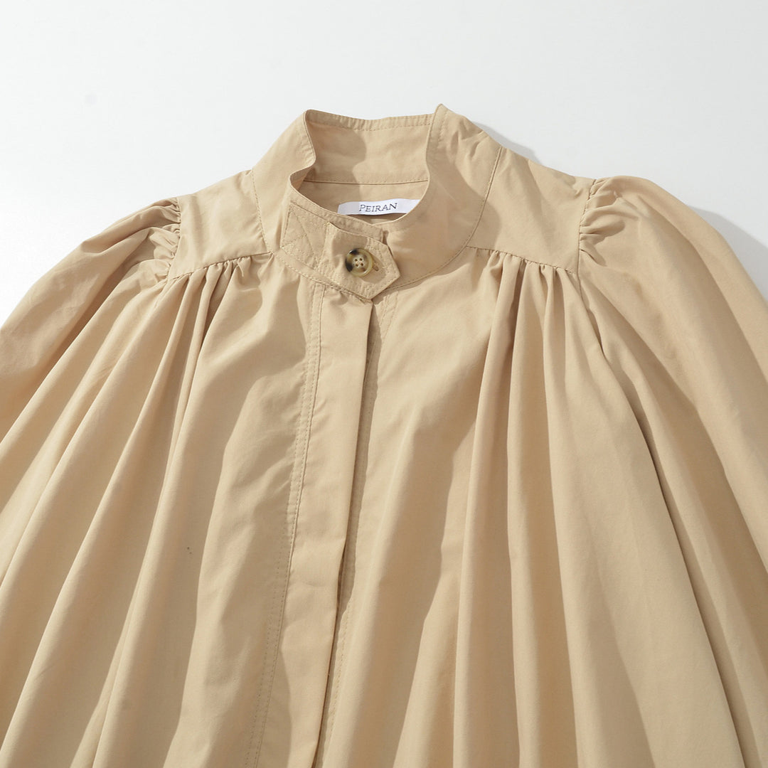 Damer elegant blus med hög krage och voluminösa ärmar Mirla-Eva Jonsson