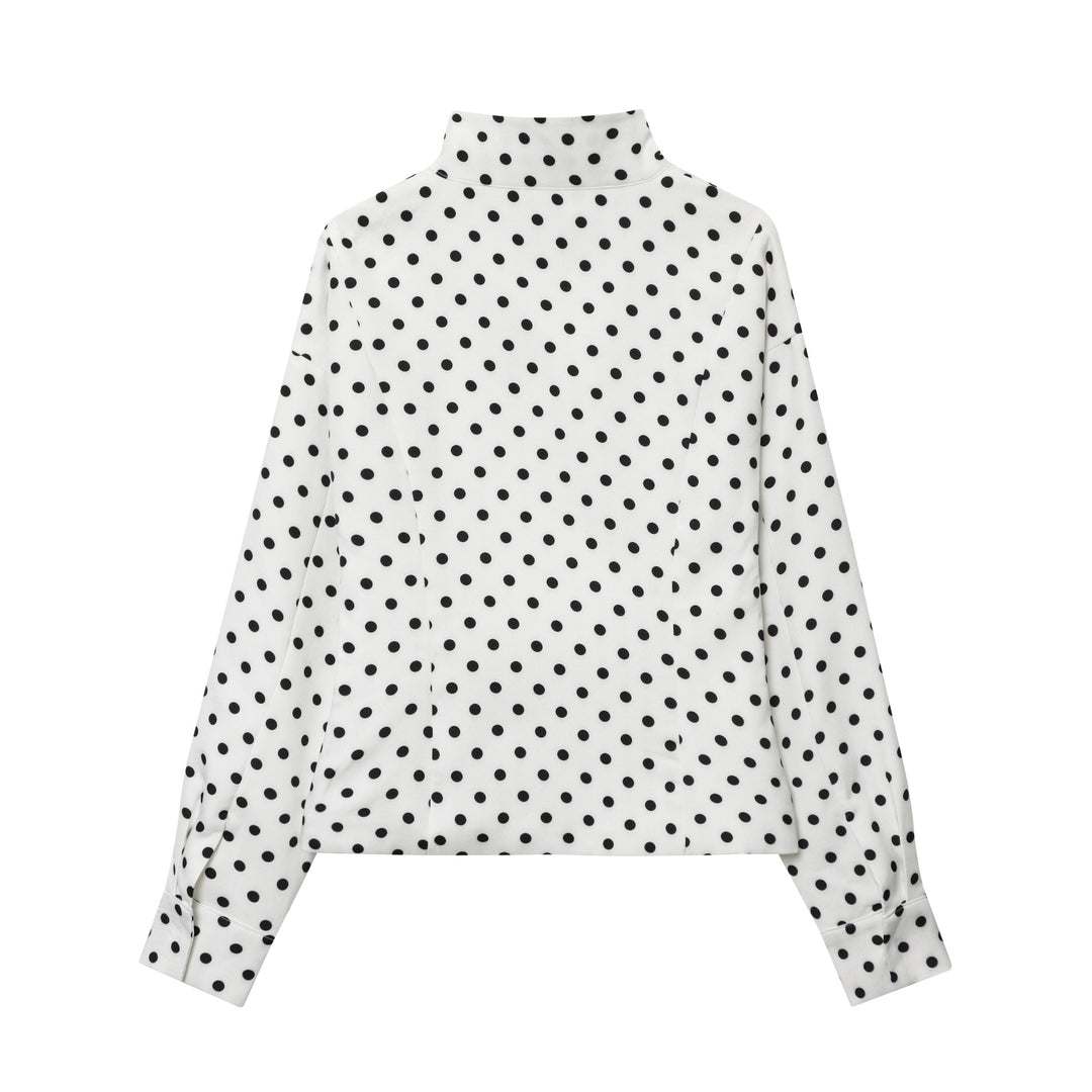 Damer elegant blus med moderna prickar Mirla-Eva Jonsson