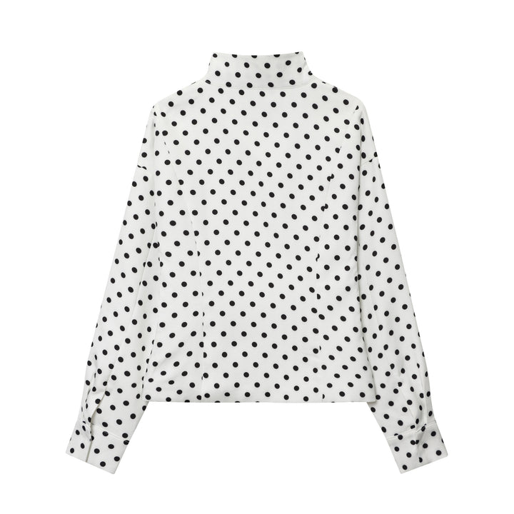 Damer elegant blus med moderna prickar Mirla-Eva Jonsson