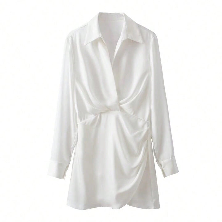 Damer elegant blus med rynkdetalj och figursydd snitt Mirla-Eva Jonsson
