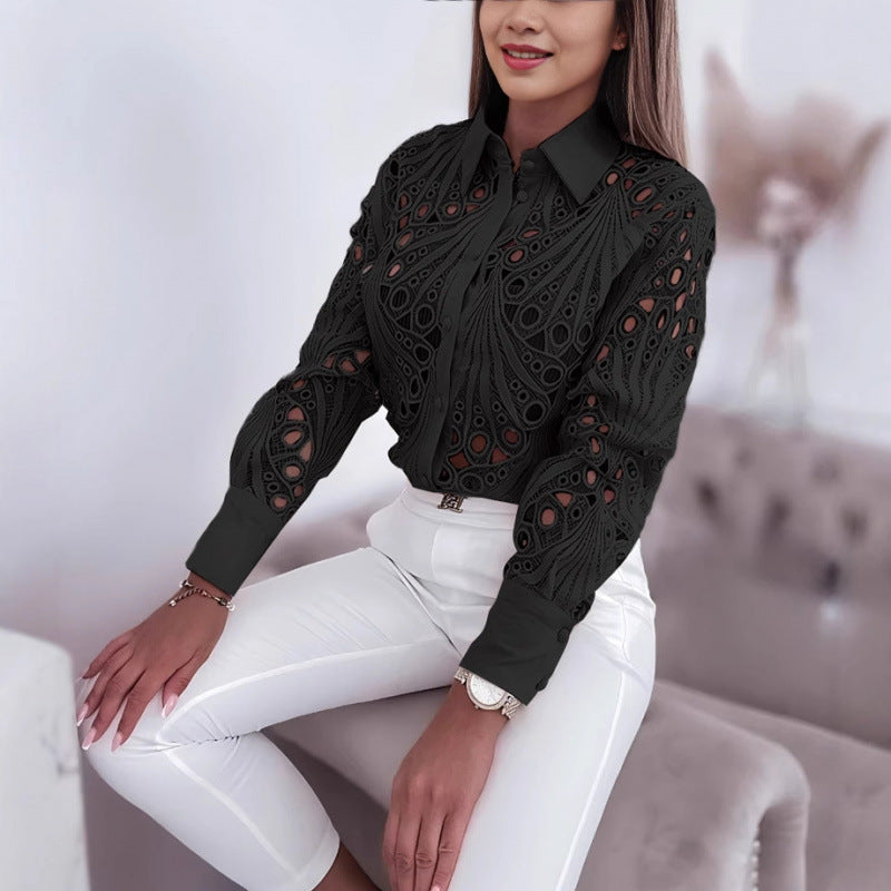 Damer elegant blus med unik cut-out design Mirla-Eva Jonsson