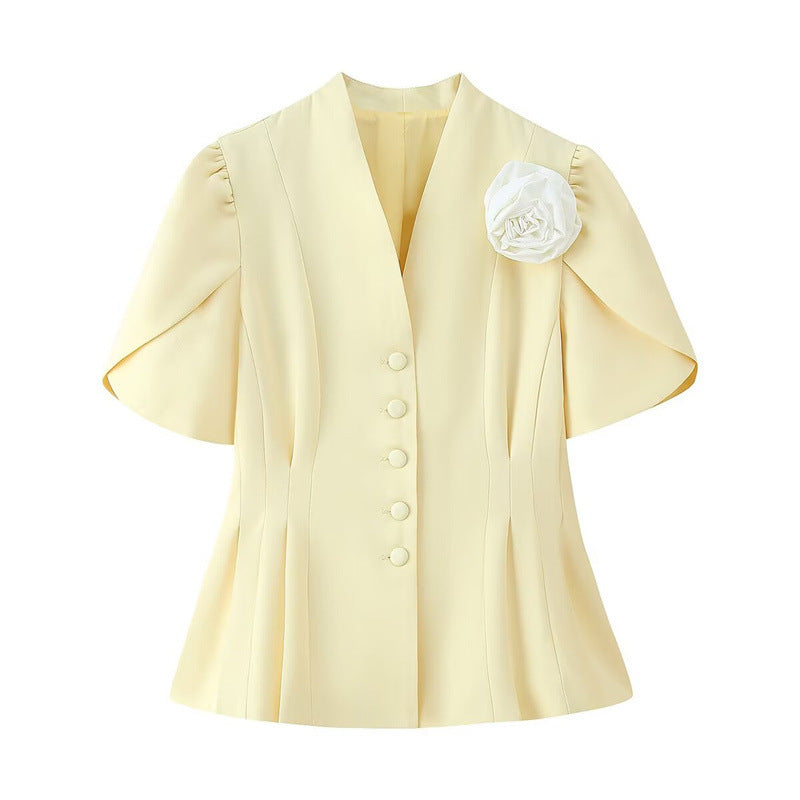 Damer elegant blus med volangärmar och dekorativ blomapplikation Mirla-Eva Jonsson