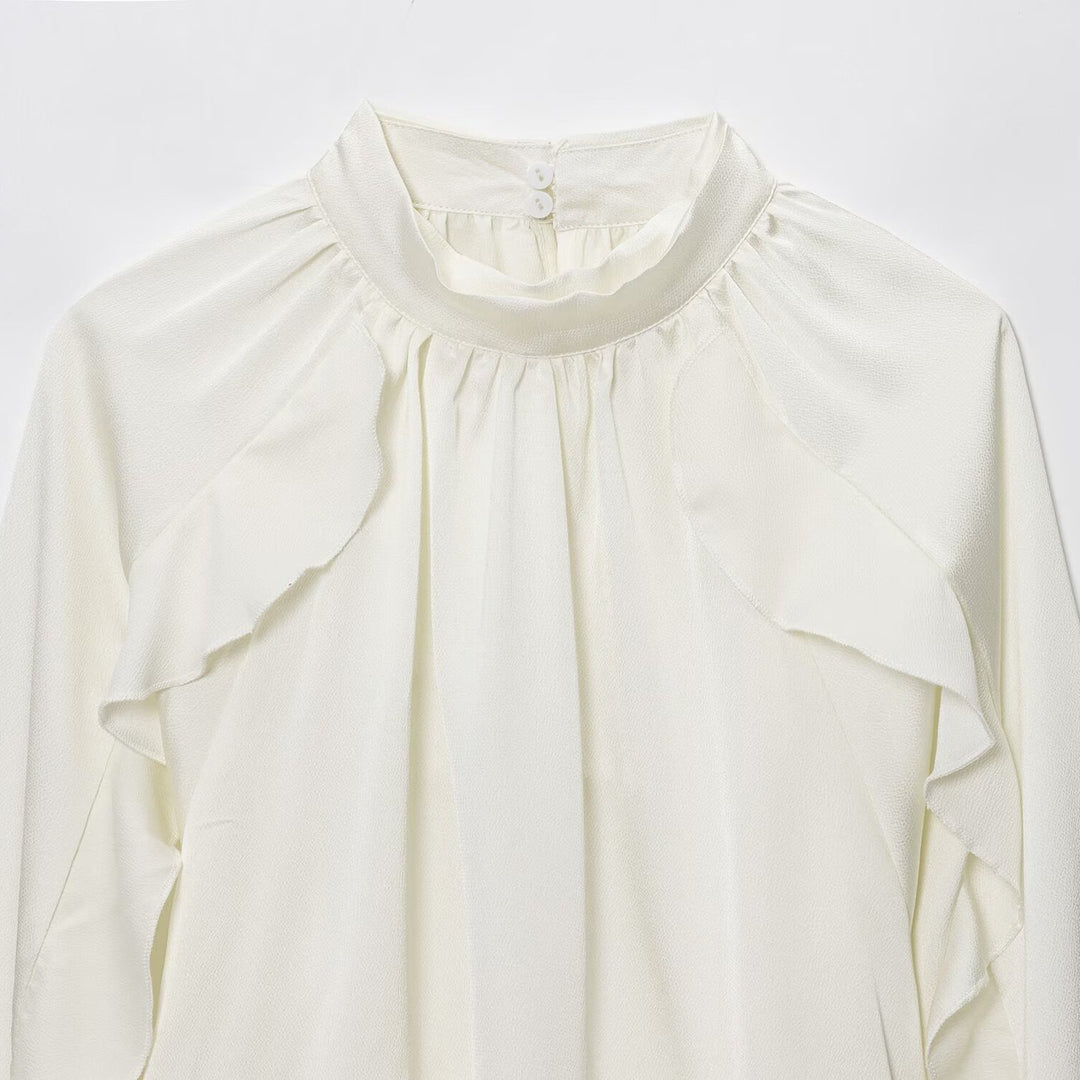 Damer elegant blus med volangdetaljer Mirla-Eva Jonsson