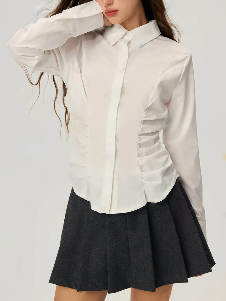 Damer elegant blus med volangdetaljer Mirla-Eva Jonsson