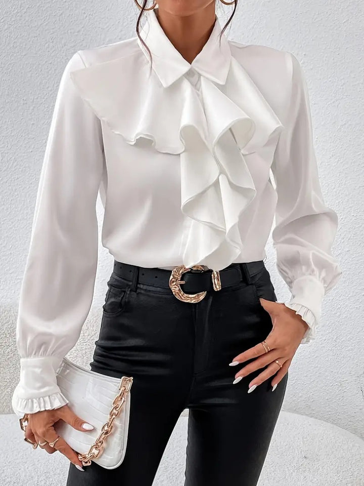 Damer elegant blus med volanger och ståkrage Mirla-Eva Jonsson