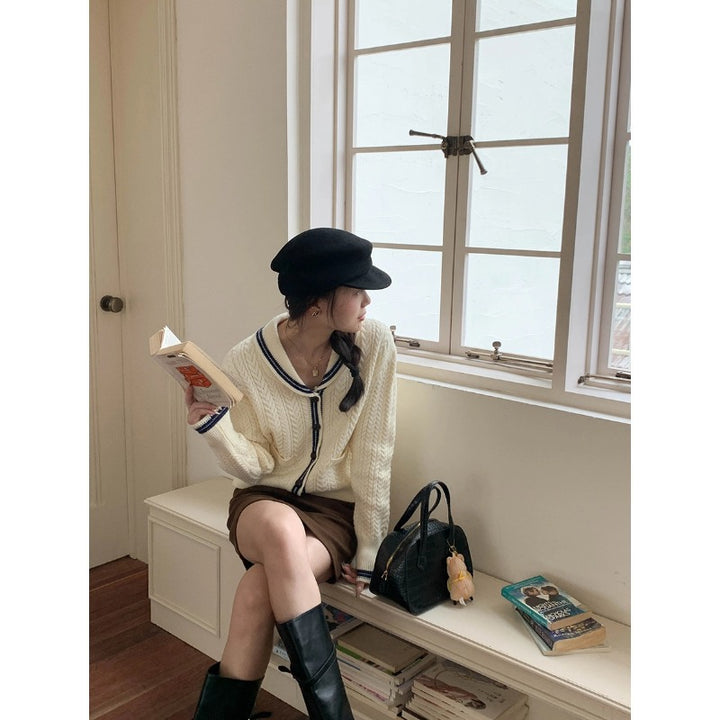 Damer elegant cardigan med klassisk sjalkrage Mirla-Eva Jonsson