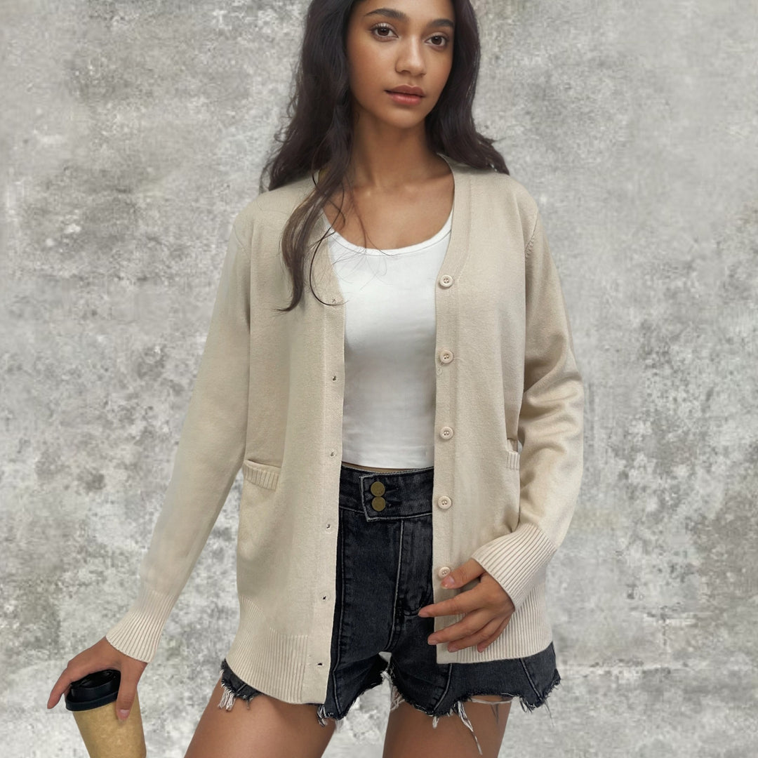 Damer elegant cardigan med praktiska fickor och fin knapplist Eva Jonsson-Eva Jonsson