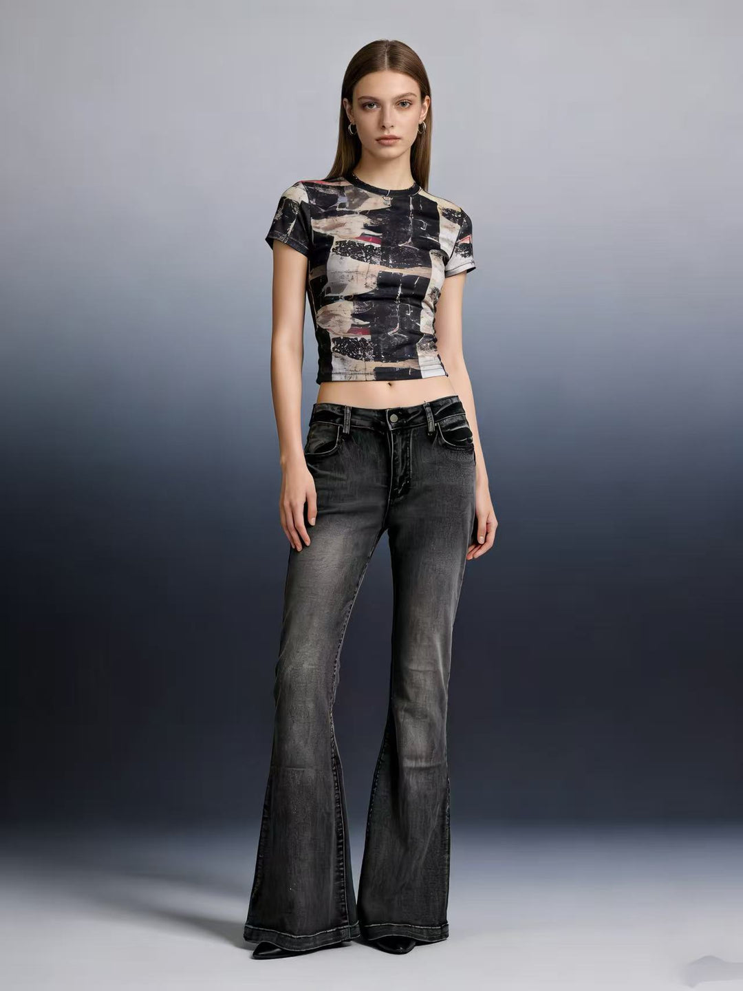 Damer elegant cropped topp med puffärmar och vintage broderi Mirla-Eva Jonsson