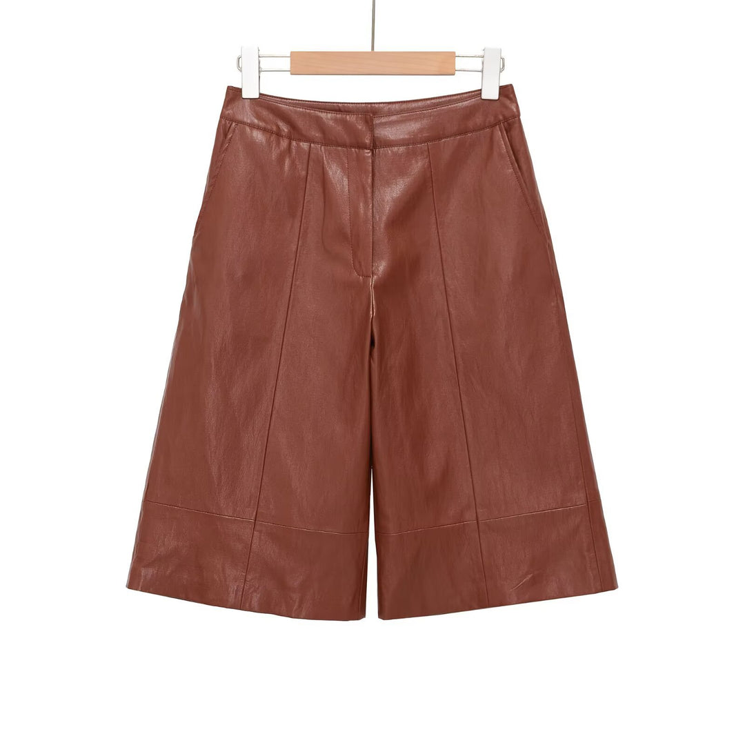Damer elegant culotte i högkvalitativt läder med vid passform Mirla-Eva Jonsson