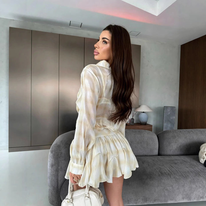 Damer elegant ensemble av luftig blus och rynkad kjol-Eva Jonsson