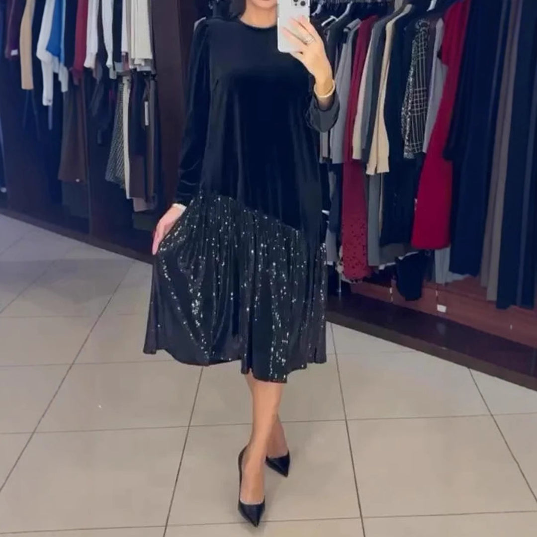 Damer elegant festklänning med glittrande kjol och mjuk topp Mirla-Eva Jonsson