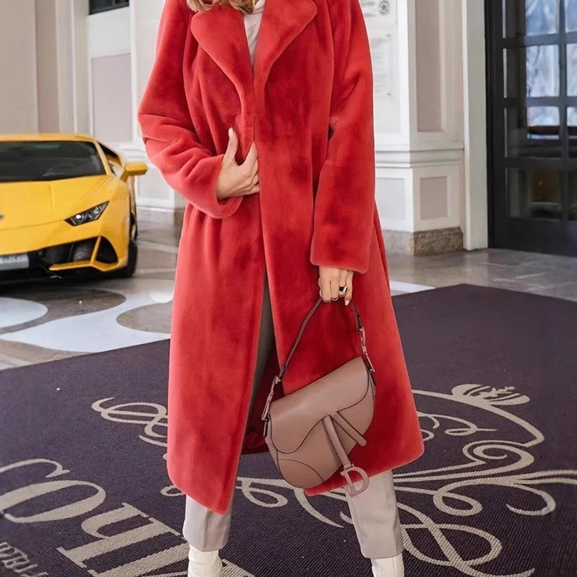 Damer elegant fleecejacka med modern passform och generösa fickor Mirla-Eva Jonsson