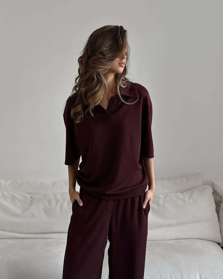 Damer elegant fritids-loungewear-set med lös passform och krage Mirla-Eva Jonsson