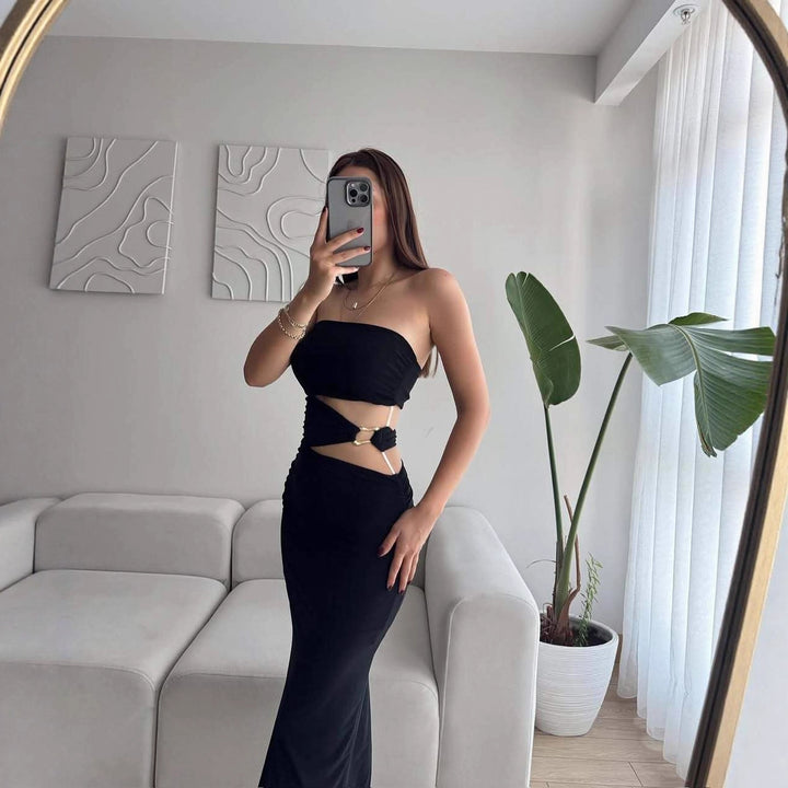 Damer elegant golvlång klänning med rynkat design och justerbart bälte Mirla-Eva Jonsson