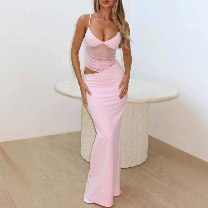 Damer elegant golvlångt omslagsklänning med fina band och figursmickrande design Mirla-Eva Jonsson