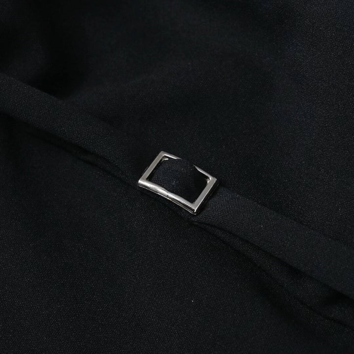Damer elegant halterneck-top med raffinerad knutdetalj Mirla-Eva Jonsson