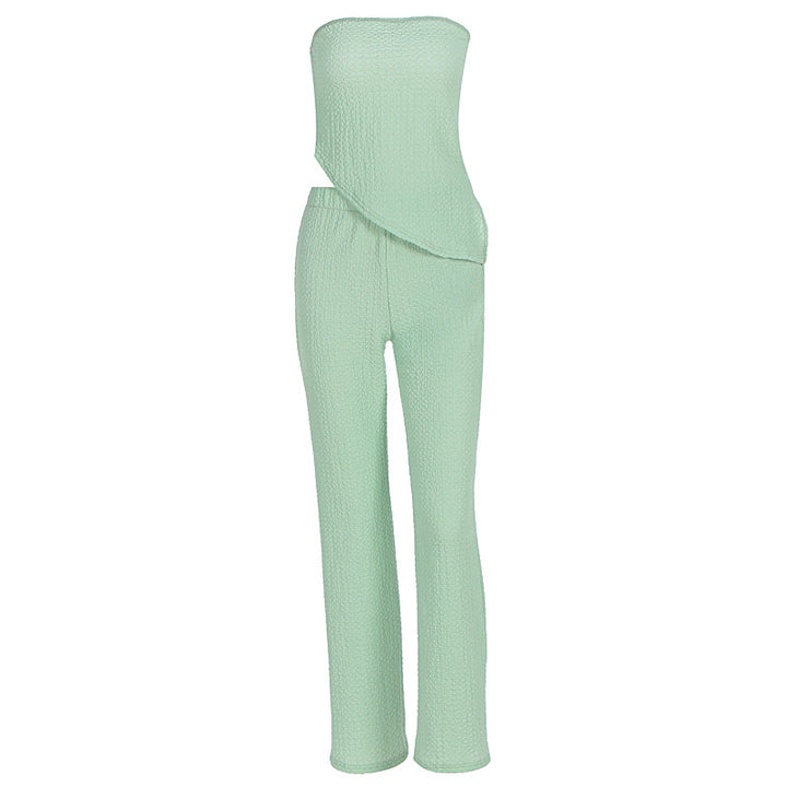 Damer elegant jumpsuit med axelbar design och asymmetrisk fåll Mirla-Eva Jonsson