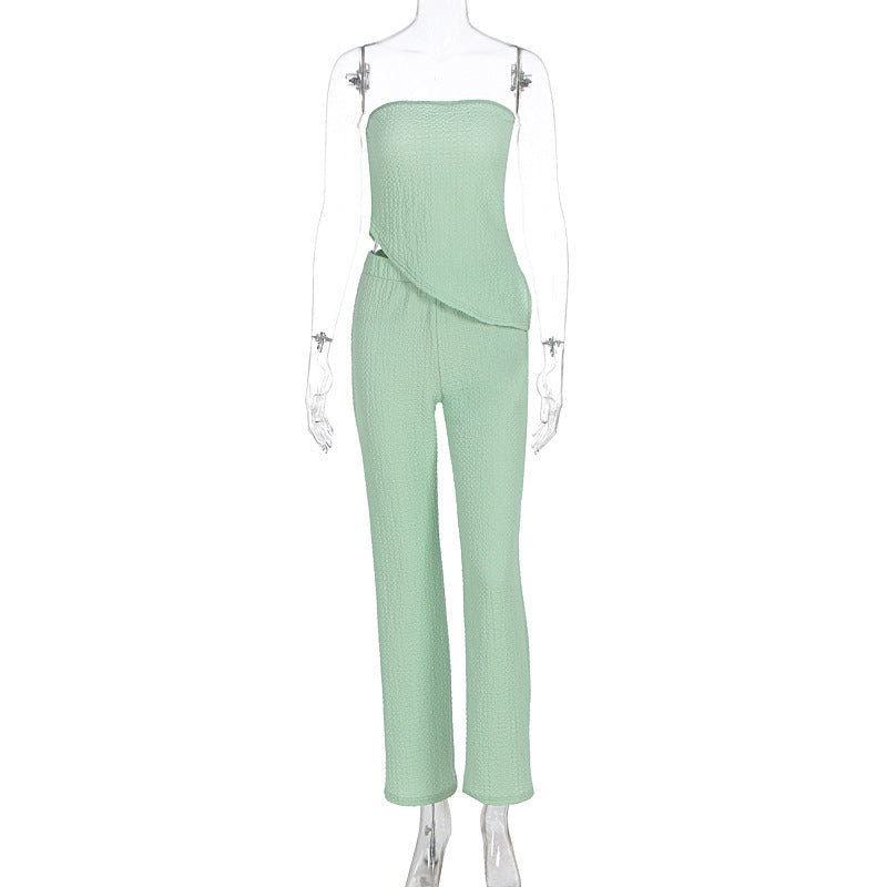 Damer elegant jumpsuit med axelbar design och asymmetrisk fåll Mirla-Eva Jonsson