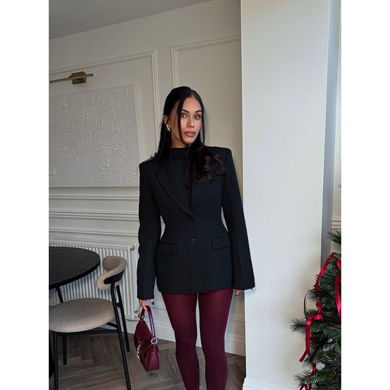 Damer elegant kavaj i oversized snitt med snyggt slag Mirla-Eva Jonsson