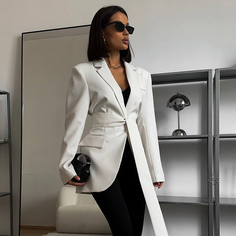 Damer elegant kavaj med midjebälte Mirla-Eva Jonsson