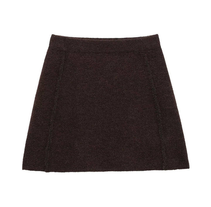 Damer elegant, kort stickad kjol med hög midja och sidofickor Mirla-Eva Jonsson