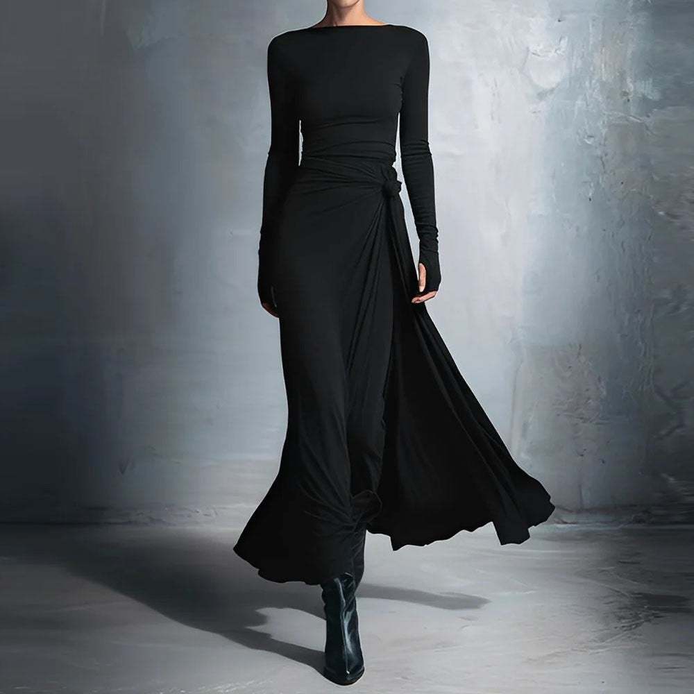 Damer elegant kvällsklänning med lång ärm och omslagsdesign Mirla-Eva Jonsson