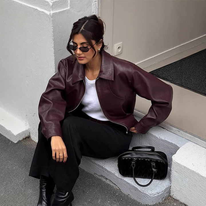 Damer elegant läderjacka med oversized snitt Mirla-Eva Jonsson