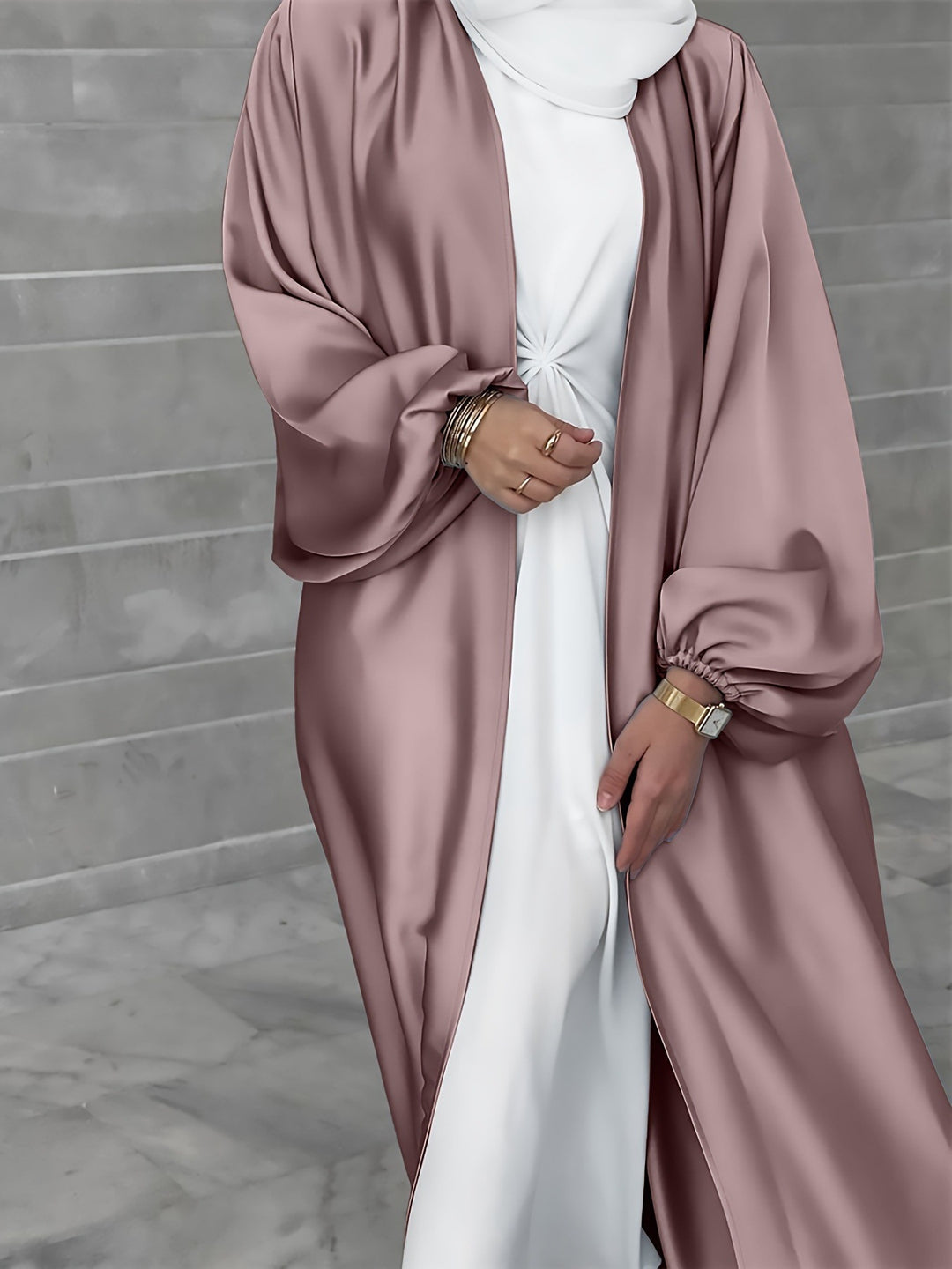 Damer elegant lång cardigan i flytande material med vid passform Eva Jonsson-Eva Jonsson