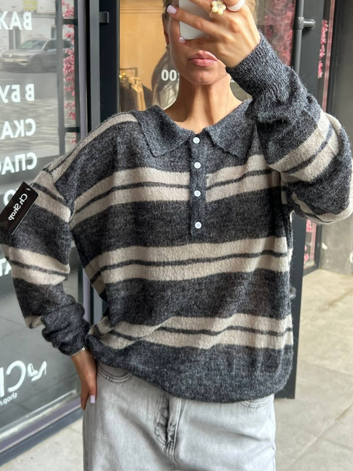 Damer elegant långärmad blus med knappslå och lös passform Mirla-Eva Jonsson