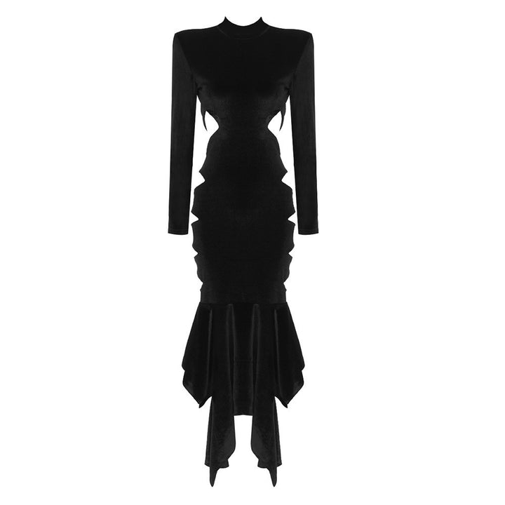 Damer elegant långt klänning med innovativ cut-out och voluminös fåll Mirla-Eva Jonsson