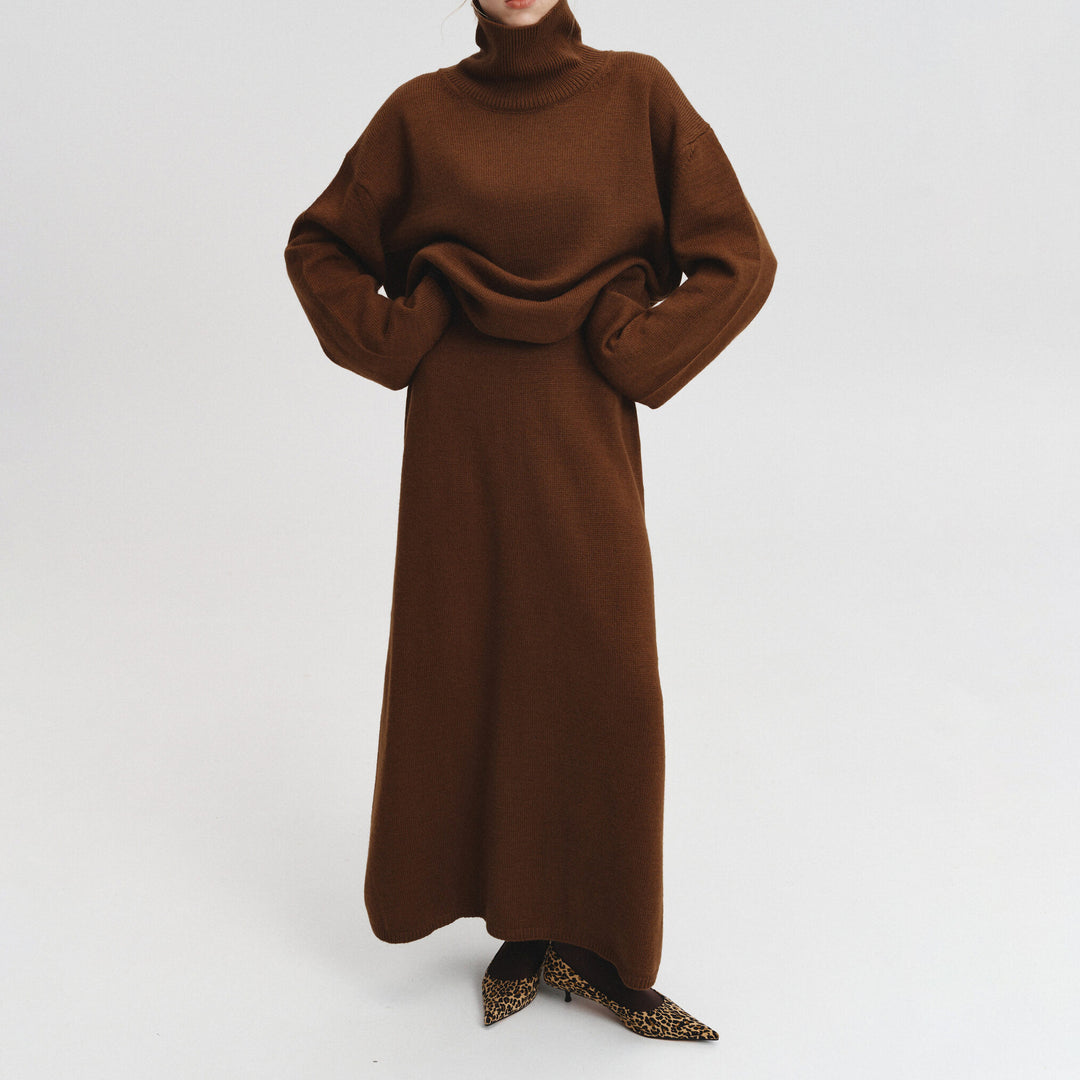 Damer elegant, lös stickad ensemble med hög krage Mirla-Eva Jonsson