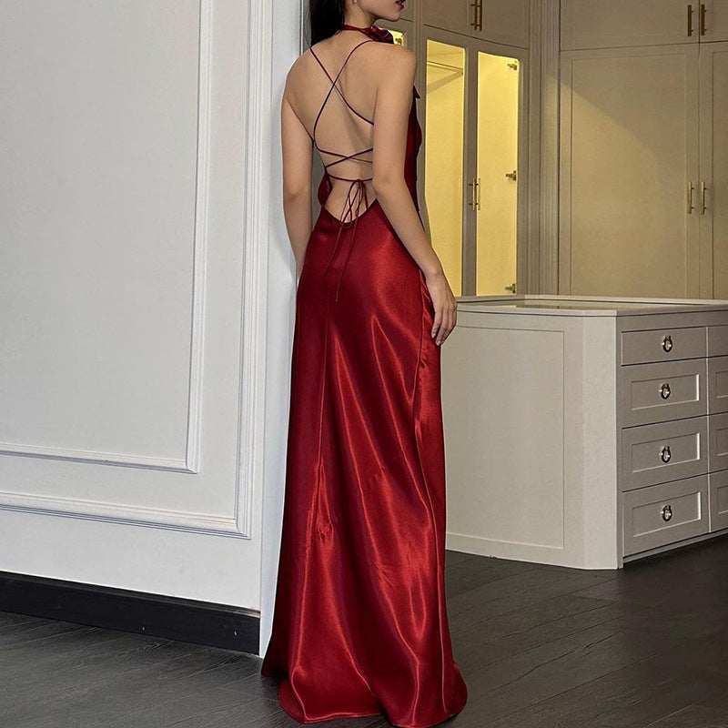 Damer elegant maxiklänning i flödande satin med spaghetti-band Mirla-Eva Jonsson