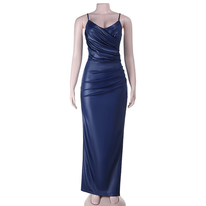 Damer elegant maxiklänning med figurnära snitt och draperingsdetaljer Mirla-Eva Jonsson