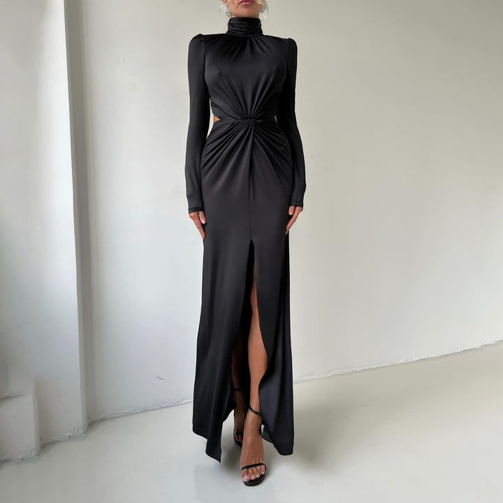 Damer elegant maxiklänning med hög krage och cut-out detaljer Mirla-Eva Jonsson