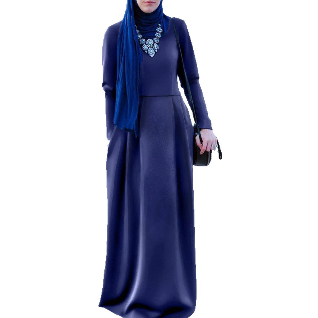 Damer elegant maxiklänning med långa ärmar och figursydd silhuett Mirla-Eva Jonsson