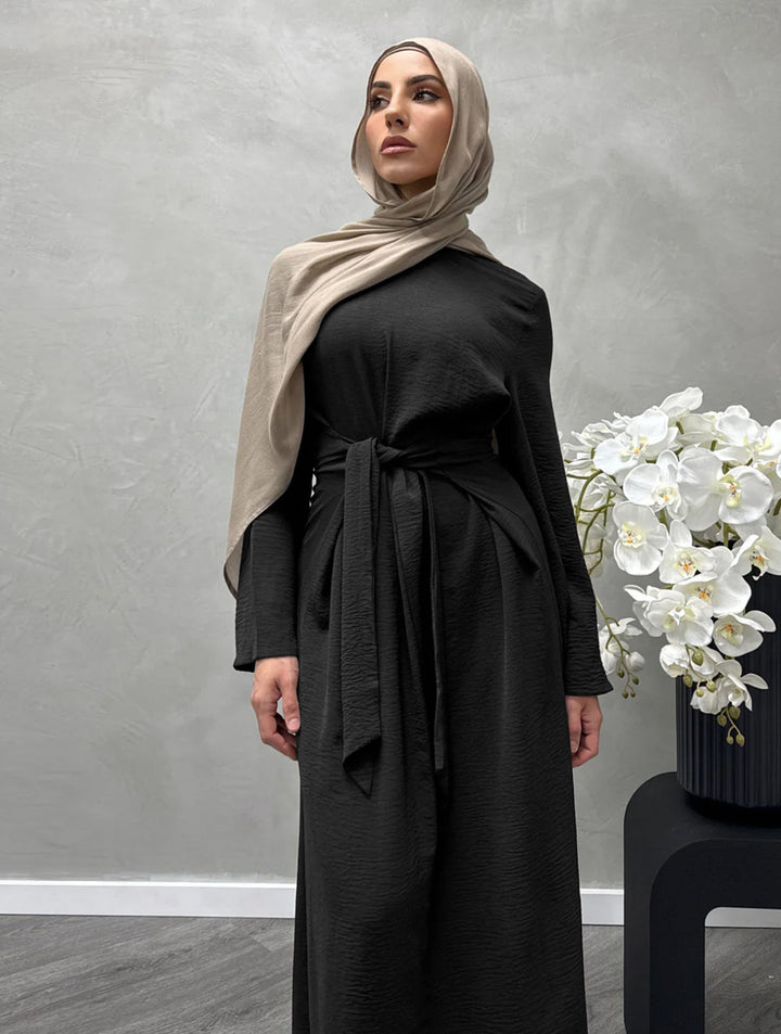 Damer elegant maxiklänning med omslagsbälte och långa ärmar Mirla-Eva Jonsson