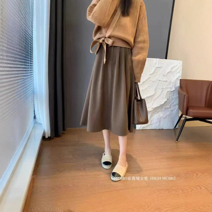 Damer elegant midi kjol med subtila veck Mirla-Eva Jonsson