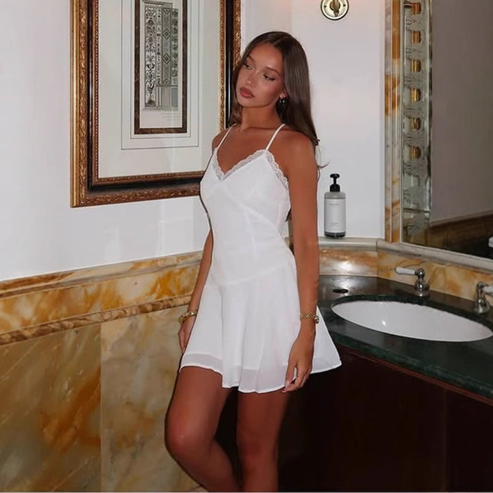 Damer elegant nattskjorta med ömma spetsdetaljer Mirla-Eva Jonsson