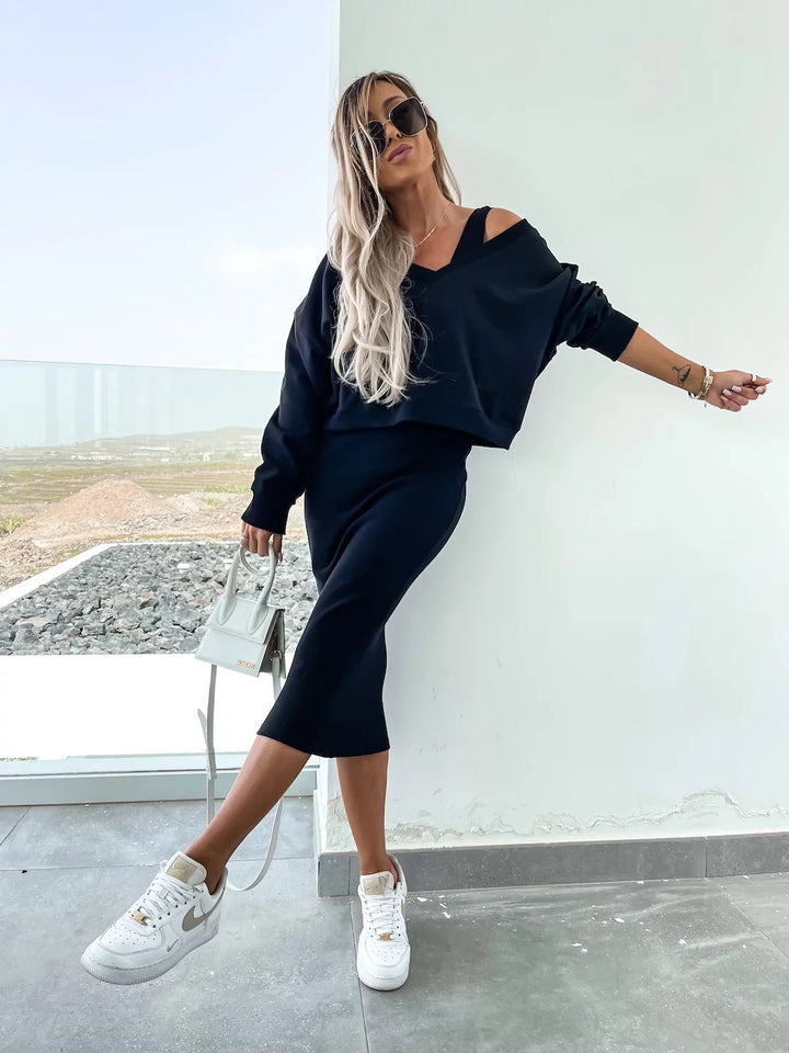 Damer elegant och avslappnad midi-klänning med oversized tröja Mirla-Eva Jonsson