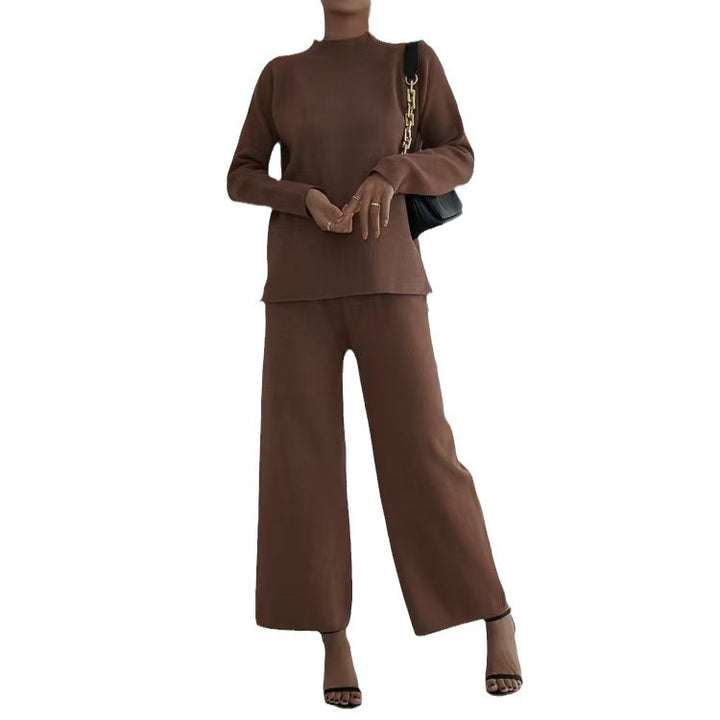 Damer elegant och avslappnat stickat loungewear-set med hög krage och vida ben Mirla-Eva Jonsson