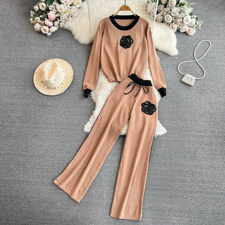 Damer elegant och bekväm fritidsset med blommönster Mirla-Eva Jonsson